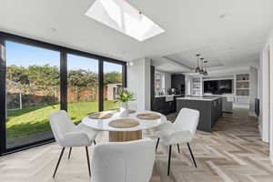 Photo 62- click for photo gallery